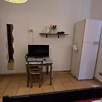 Meltin\' Rome Guest House